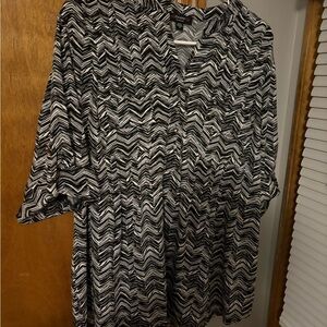 Cocomo Black and White Chevron blouse